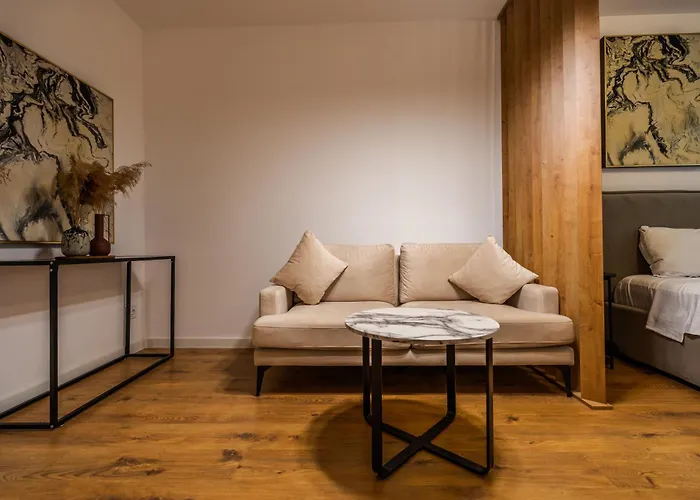 Apartment Warm-toned By Blvd 47b5 - Free Parking *